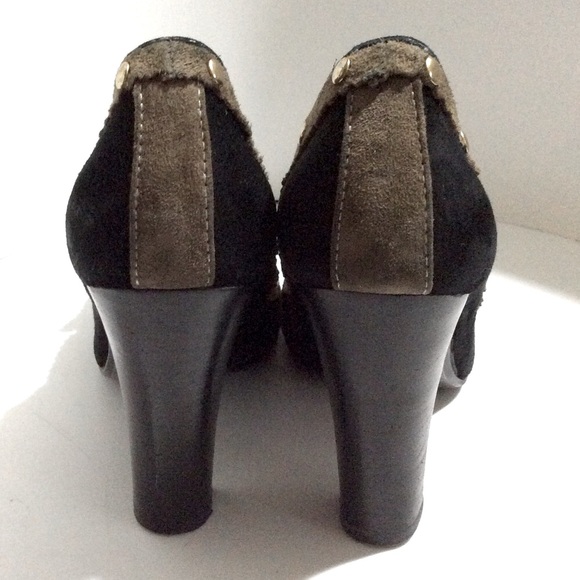 Naughty Monkey Rock and Roll Pumps gold studs - Picture 6 of 8